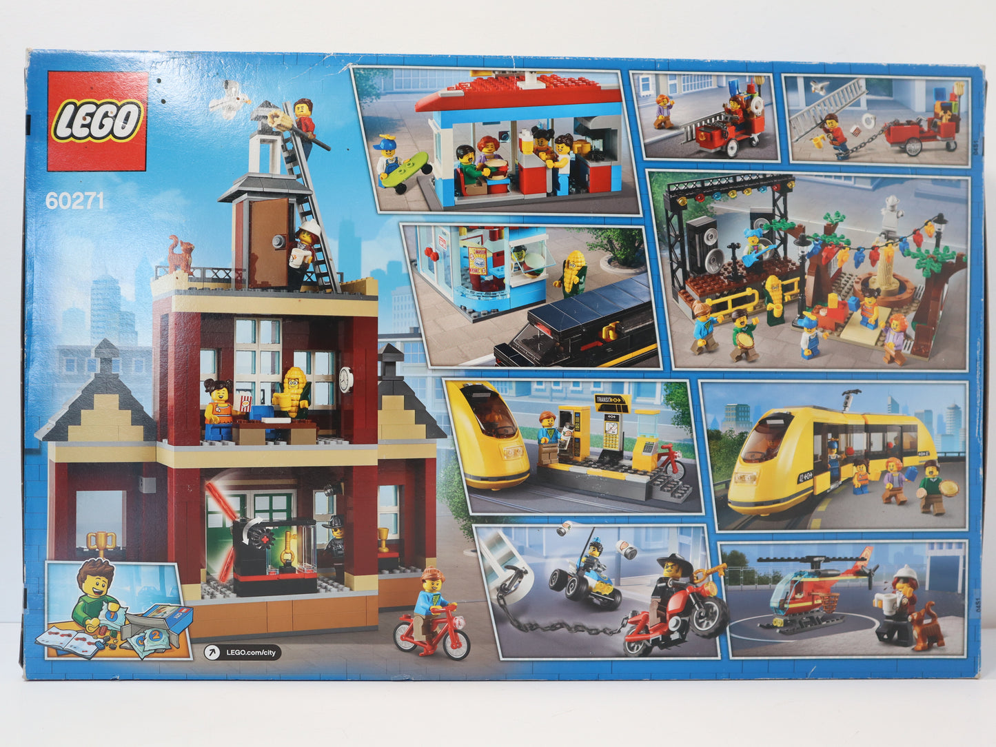 LEGO City - 60271 Main Square - Sealed